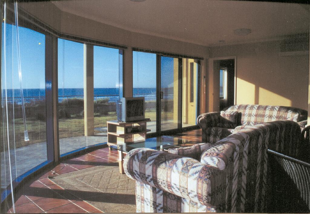 Horizons Beachfront Apartment Port Fairy Esterno foto